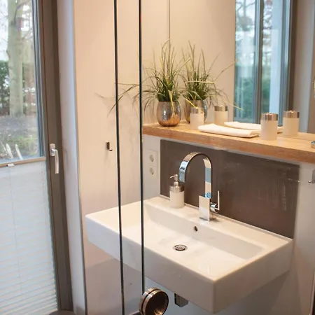 Seestern, Mathilde Binz